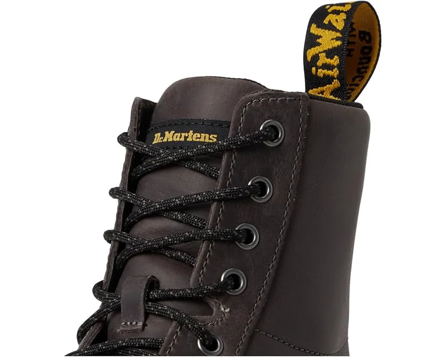 Ботинки Dr. Martens Combs Leather с прочной конструкцией и классической шнуровкой