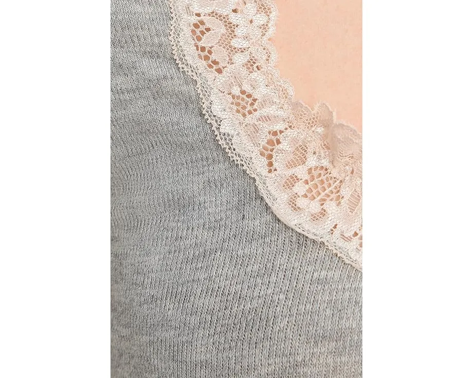 Футболка Oh My Darling Tee от Free People с кружевной отделкой