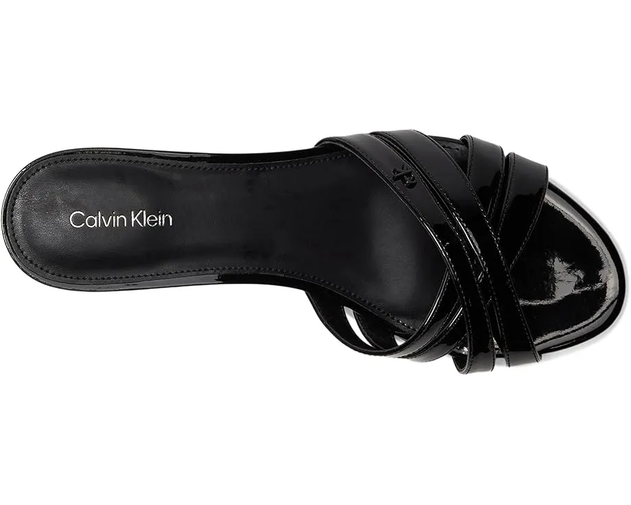 Босоножки Calvin Klein Gabbie на низком каблуке с перекрещивающимися ремешками