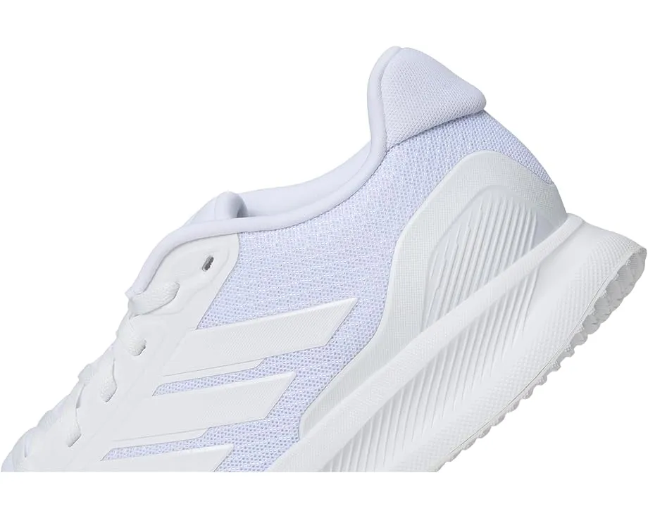 Беговые кроссовки Adidas Run Falcon 5 с технологией Cloudfoam и подошвой Adiwear