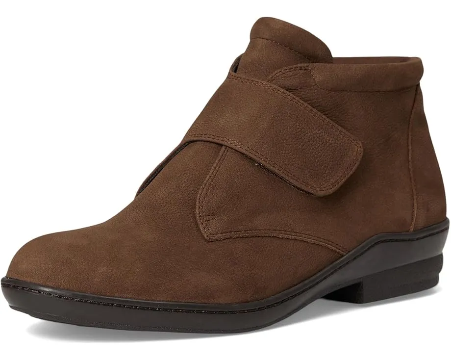 Ботинки Mesa из мягкого нубука с регулируемой застежкой на липучке David Tate
