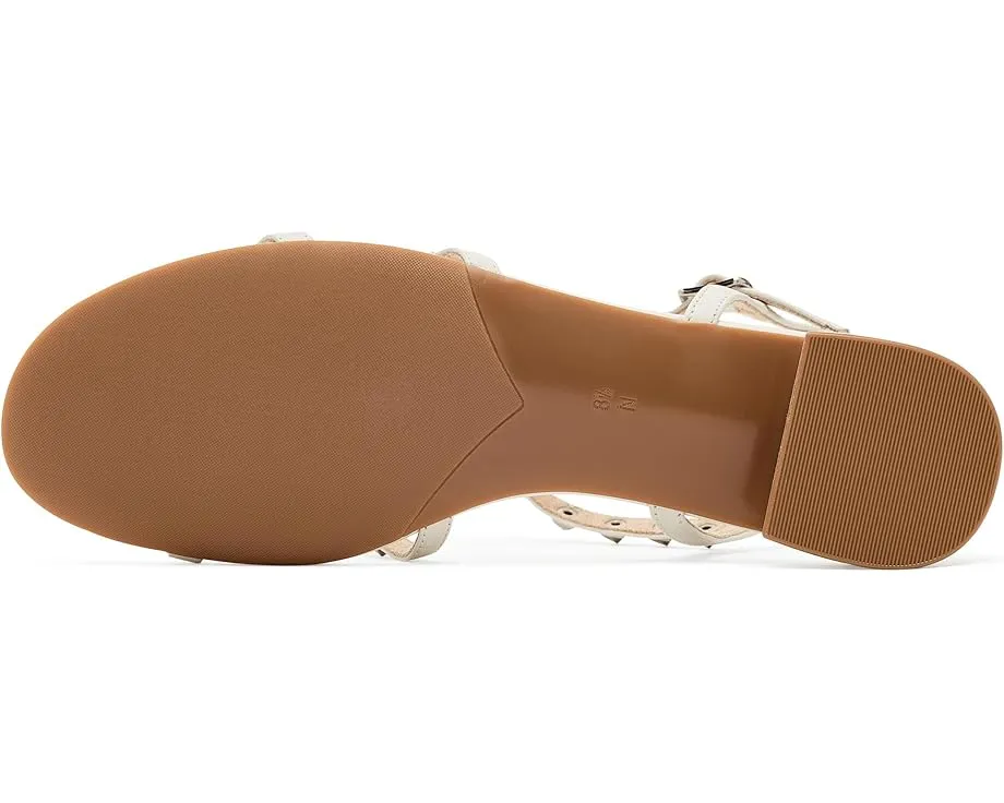 Босоножки Vaneli Becky с пирамидальными шипами на устойчивом каблуке