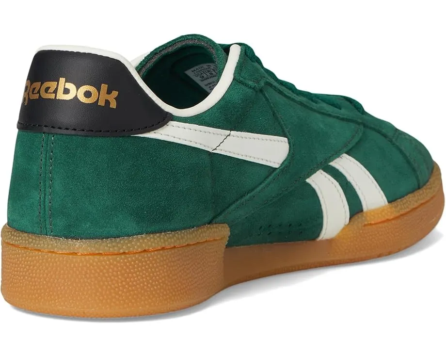 Кроссовки Reebok Club C Grounds UK с полиэстеровым верхом и резиновой подошвой