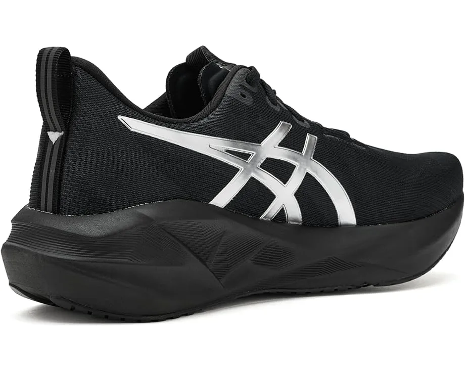 Беговые кроссовки ASICS Novablast 5 Platinum с FF BLAST MAX и переработанными материалами