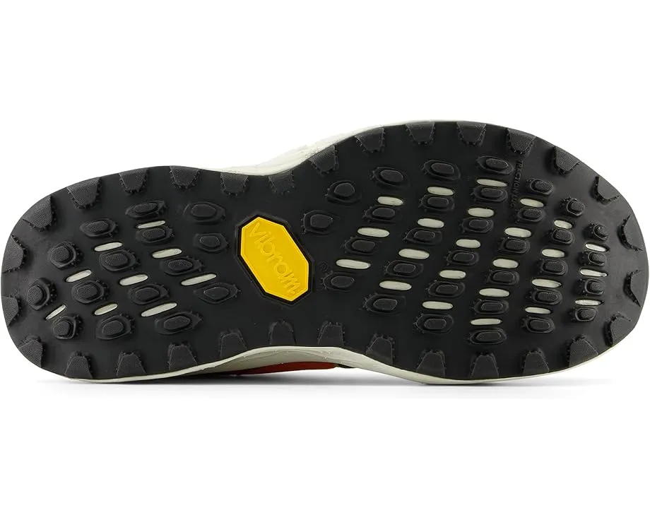 Трейловые кроссовки New Balance Fresh Foam X Hierro v8 с био EVA