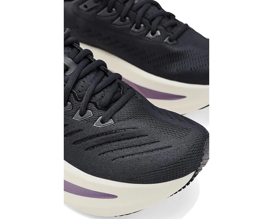 Беговые кроссовки Brooks Glycerin Max 2 с максимальной амортизацией и технологией GlideRoll