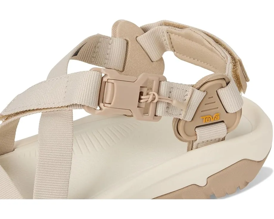 Сандалии Hurricane Terra Dactyl от Teva с переработанными материалами и магнитной пряжкой