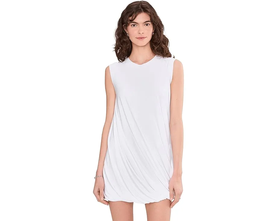 Мини-платье Norma Kamali без рукавов с драпировкой и расклешенным подолом