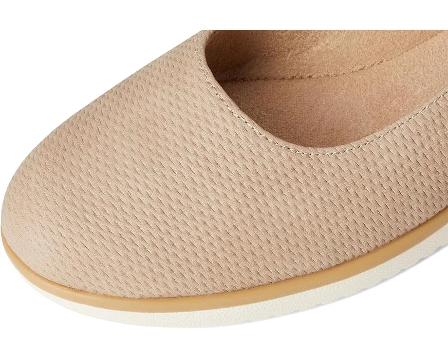 Балетки Naturalizer Idea с миндалевидным носком и эластичными вставками для комфорта
