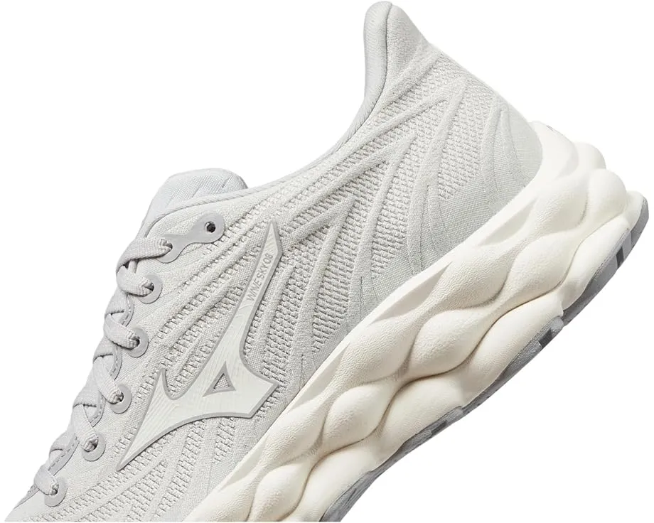 Беговые кроссовки Mizuno Wave Sky 8 с технологией MIZUNO ENERZY NXT и нейлоновым верхом