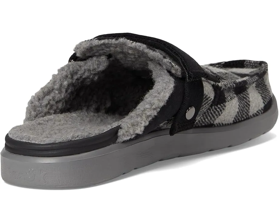 Тапочки Happy Hour Lite Buffalo Chill с искусственным мехом и открывалкой Sanuk