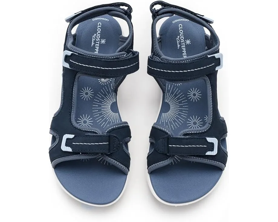 Сандалии Clarks Cloudsteppers Mira Free с мягкой стелькой Cushion Soft и ремешком на липучке