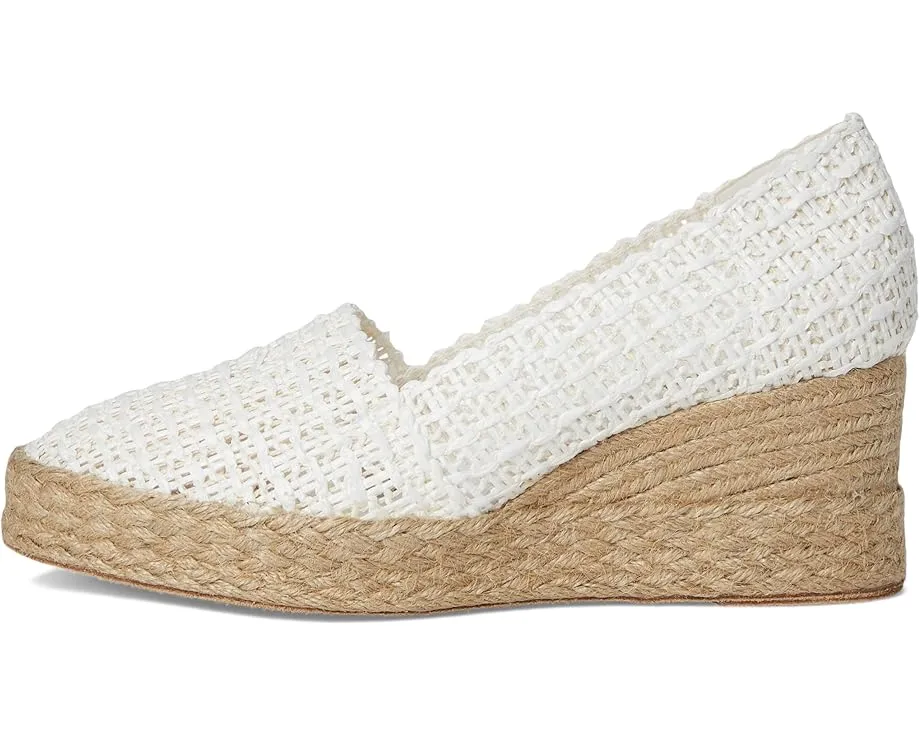 Босоножки Andre Assous Patti на танкетке из рафии