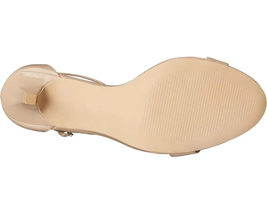 Босоножки Bandolino Madia с регулируемой лямкой на щиколотке и обернутым каблуком