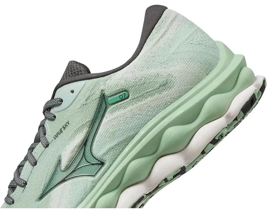 Беговые кроссовки Mizuno Wave Sky 7 с текстильным верхом