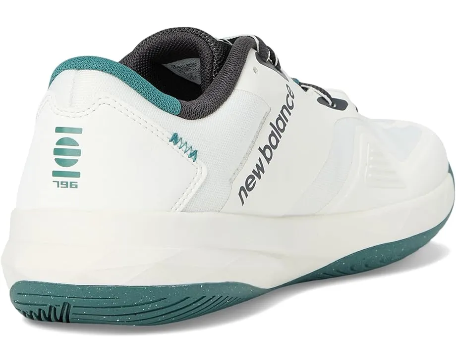 Теннисные кроссовки New Balance 796v4 с промежуточной подошвой FuelCell и защитой от истирания