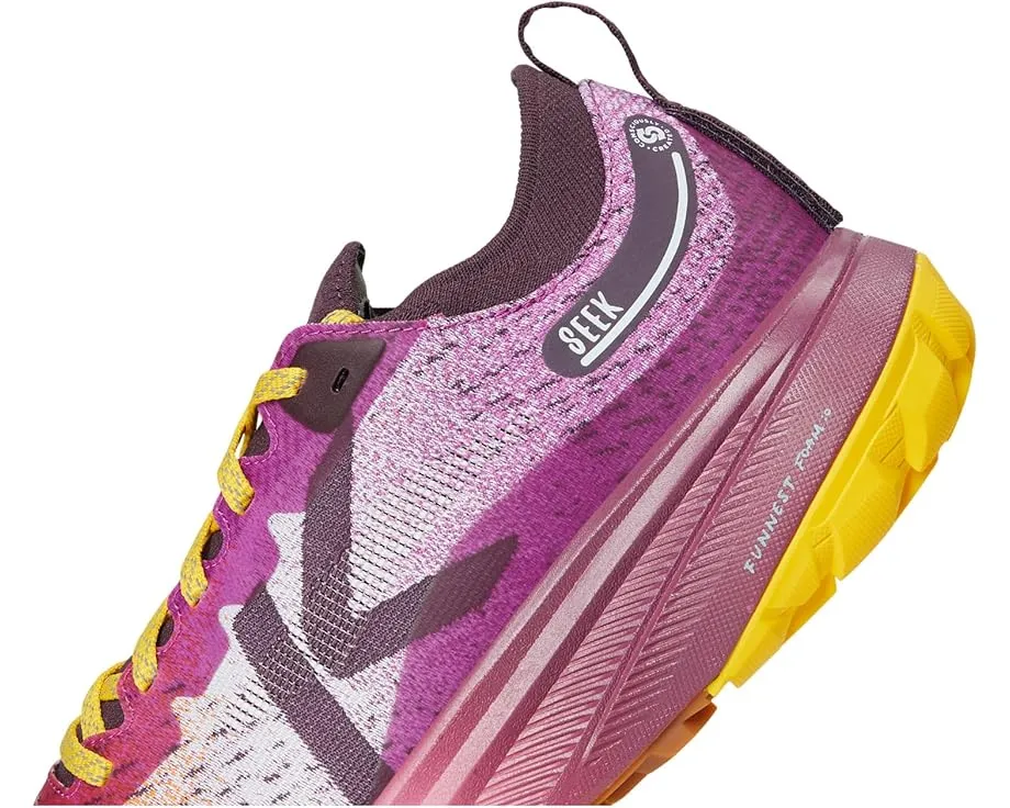 Трейловые кроссовки KEEN Seek с амортизацией QuantumFoamX и подошвой KEEN.ALL-TERRAIN