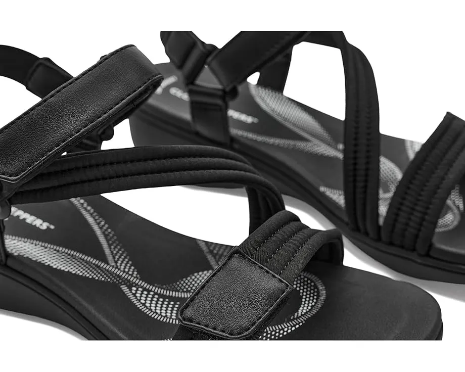 Сандалии Clarks Breezerae Sun на платформе с регулируемыми ремешками
