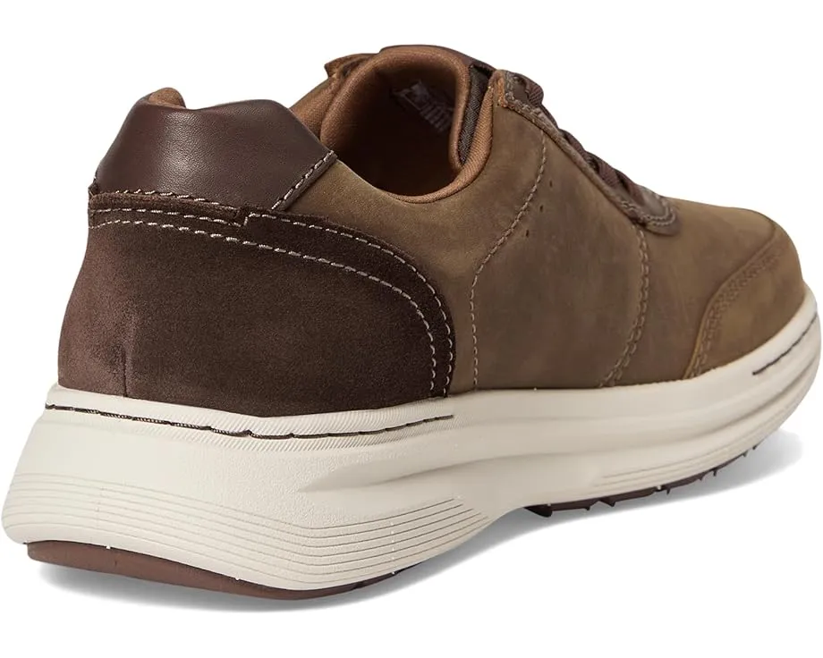 Кроссовки Clarks Craftwell Lace с эластичной шнуровкой и стелькой для комфорта