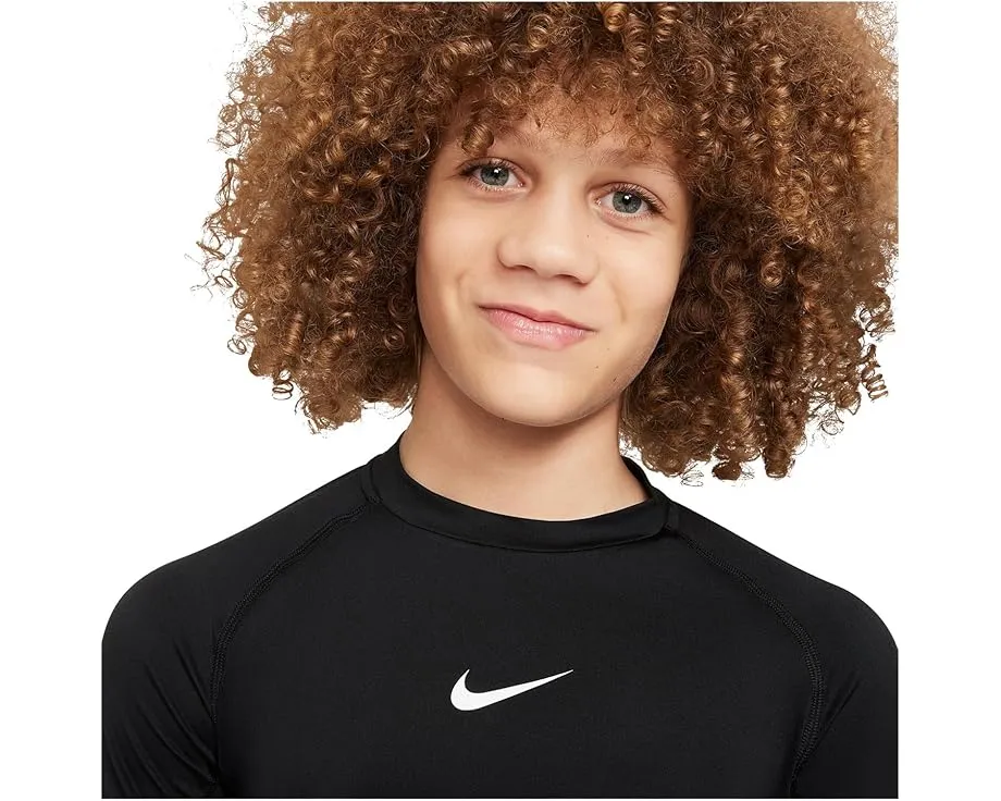 Детская футболка Nike Kids Pro Dri-fit Long Sleeve с технологией отвода влаги
