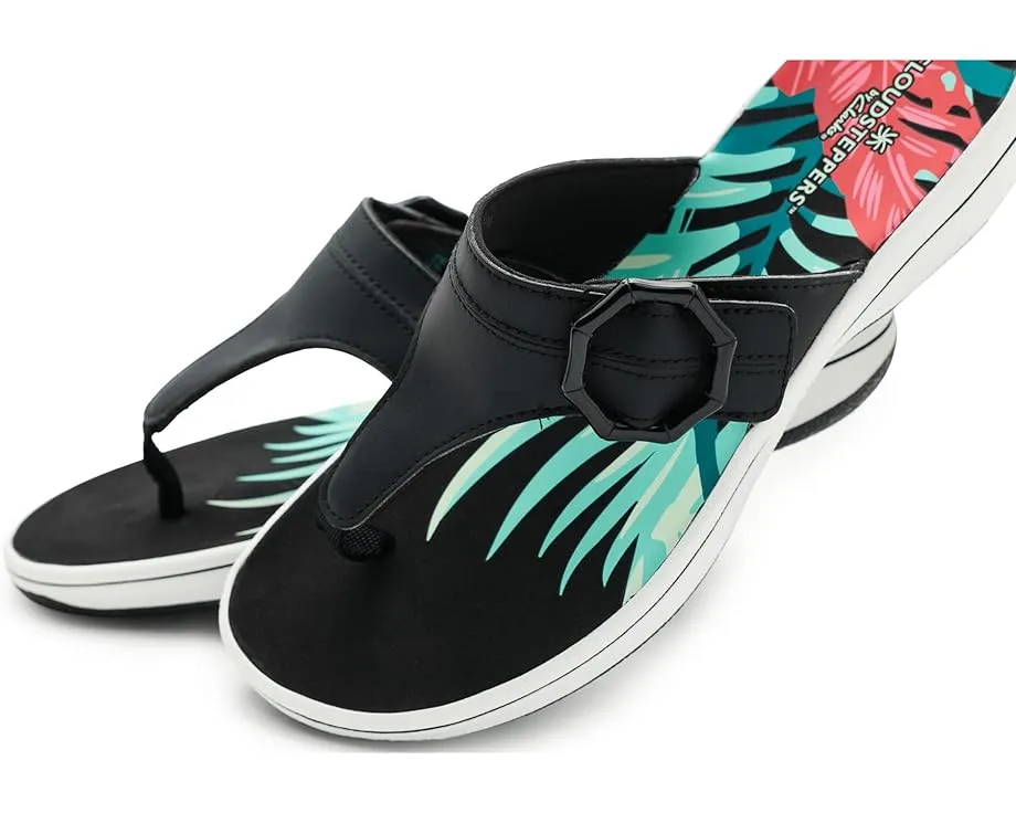 Сланцы Breeze Cove Clarks с технологией Cloudsteppers и стелькой Cushion Soft