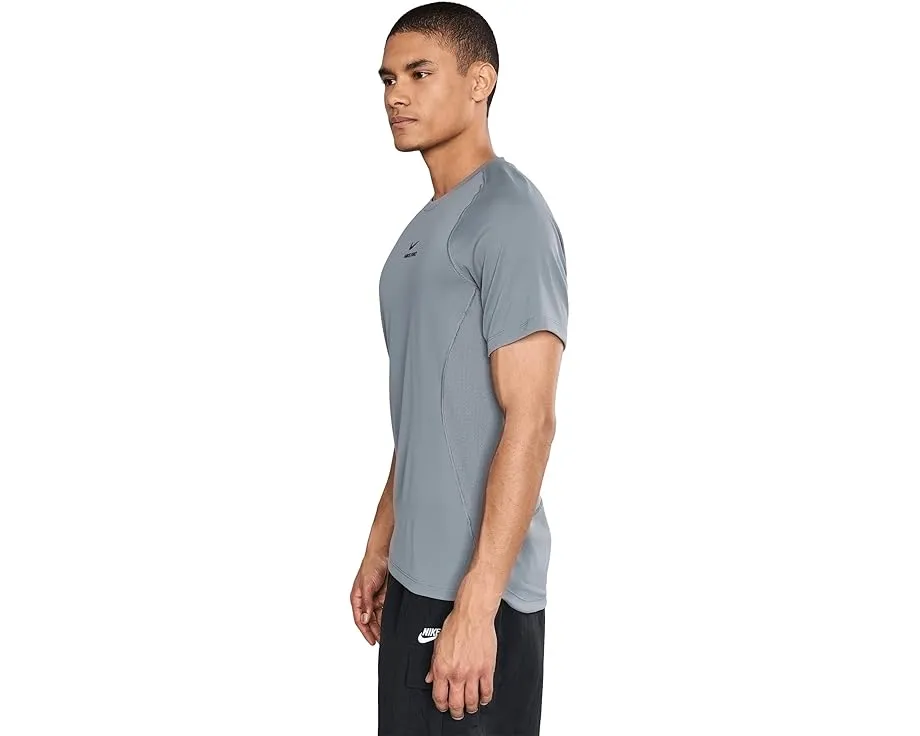 Топ Nike Pro Training Dri-FIT с коротким рукавом и сетчатыми вставками