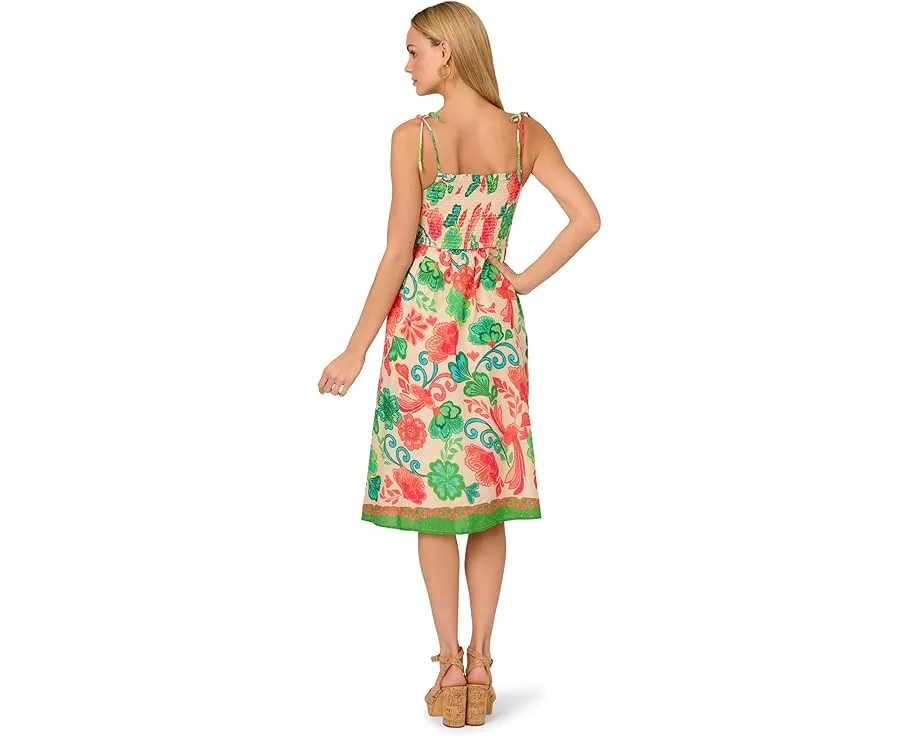 Платье Adrianna Papell с присборенной талией и цветочным принтом
