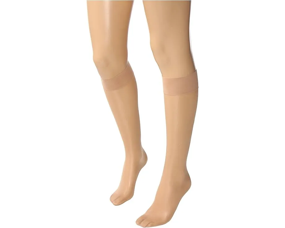 Гольфы Wolford Satin Touch 20 с широкой мягкой резинкой