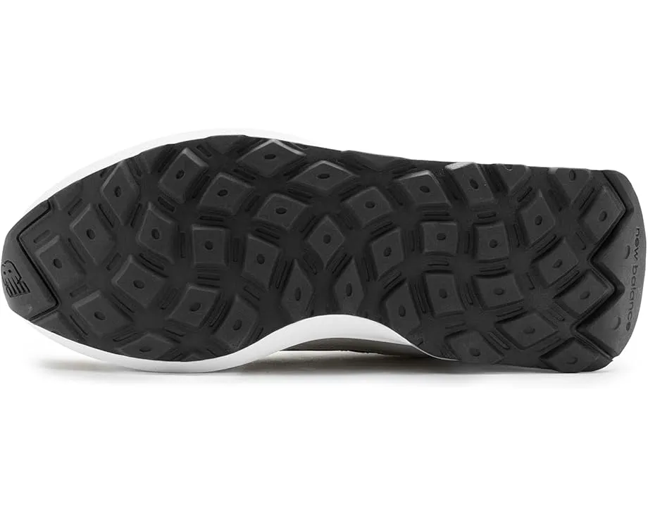 Кроссовки New Balance Classics 370 V1 из замши и сетки с резиновой подошвой