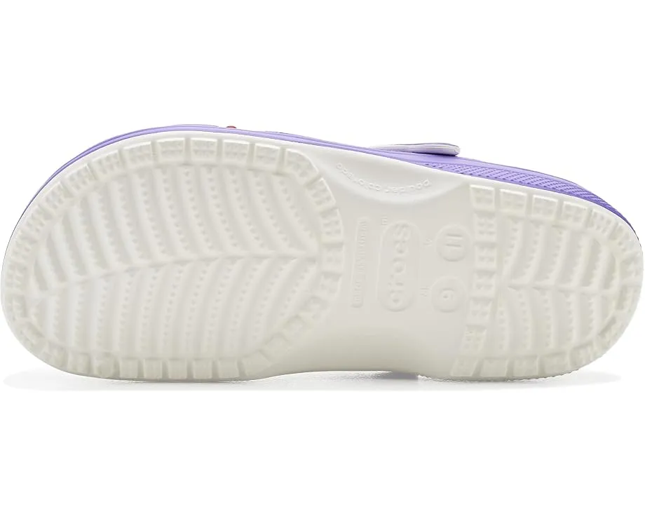 Crocs Friends Classic Clogs сабо с принтом и подвесками разноцветные
