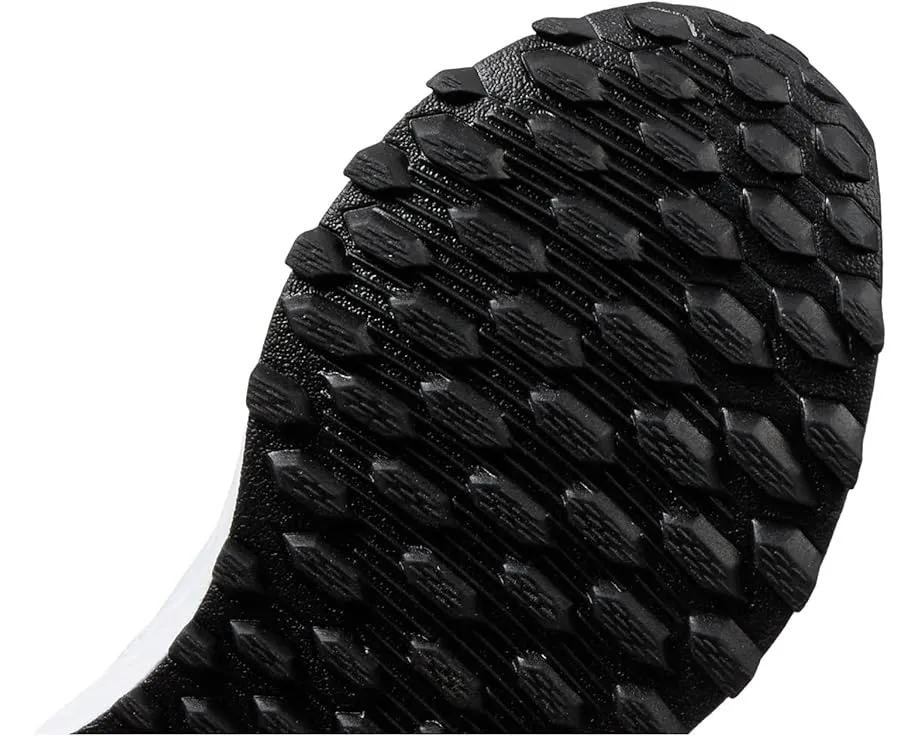 Детские кроссовки New Balance Fresh Foam 650 с эластичными шнурками и верхней липучкой