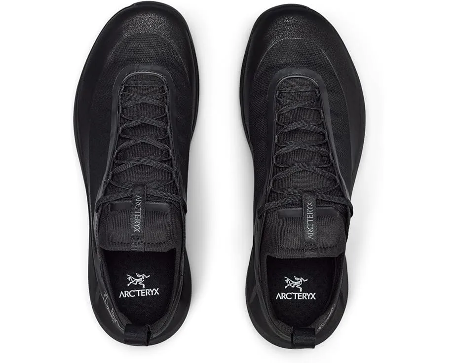 Треккинговые ботинки Arc'teryx Kragg с мембраной GORE-TEX и подошвой Vibram