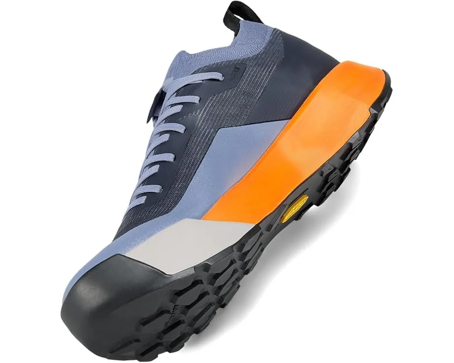Легкие ботинки для подходов Arc'teryx Vertex Speed Low с нейлоновым верхом