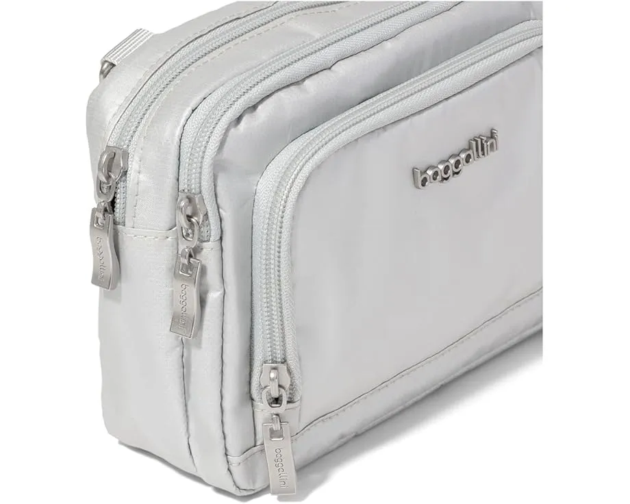 Мини-кошелек-кроссбоди Trifecta RFID Wallet Crossbody Baggallini на три отделения