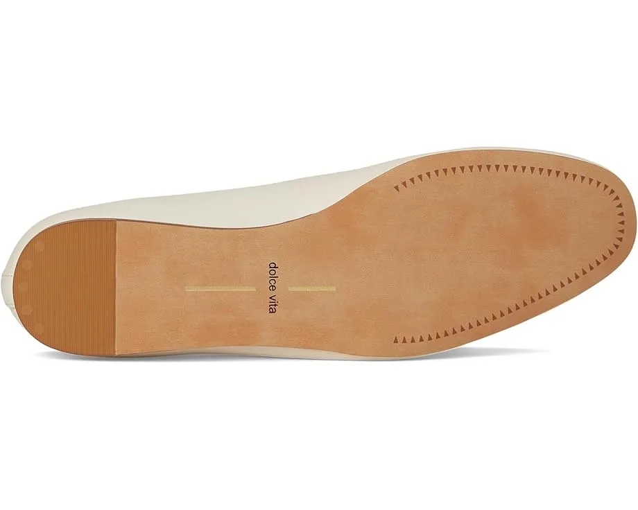 Балетки Dolce Vita Baiden с цепочкой на щиколотке и декоративными подвесками