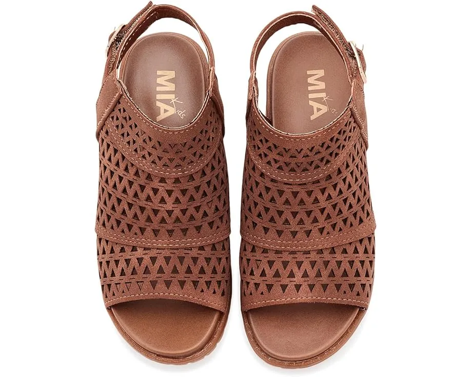 Детские сандалии Mia Kids Mollee на квадратном каблуке с ажурными вырезами