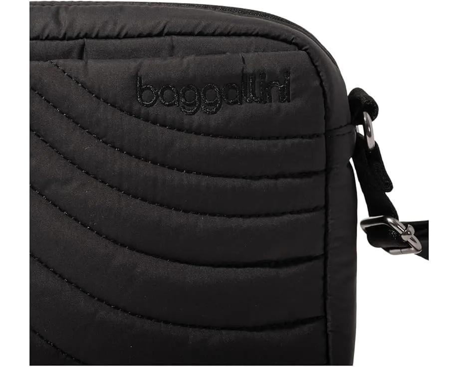 Сумка кроссбоди Baggallini Set Wave с геометрическим узором и RFID защитой