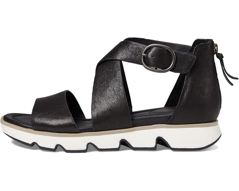 Босоножки Sofft Mackenna с арочной поддержкой и регулируемой пряжкой