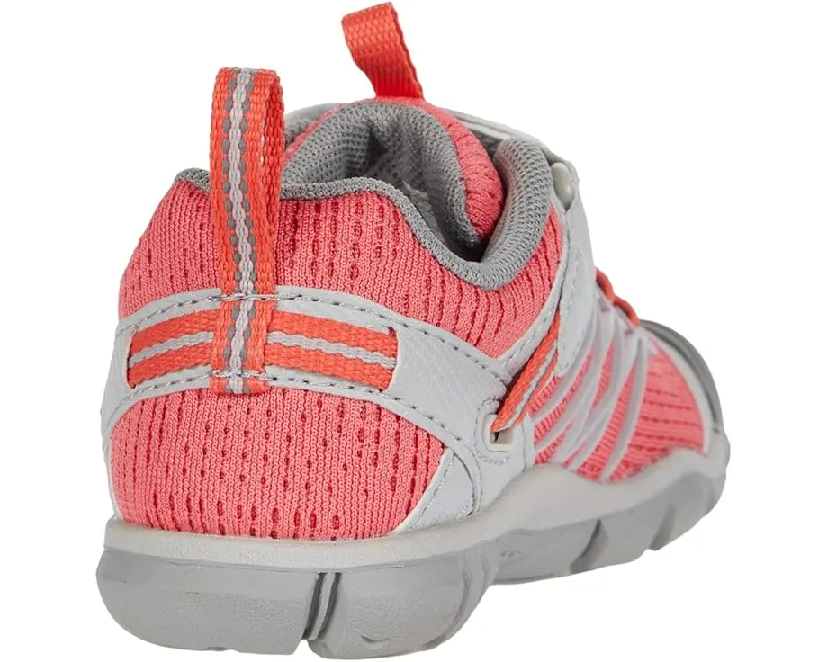 Детские кроссовки KEEN Kids Chandler CNX с защитным мыском и липучкой