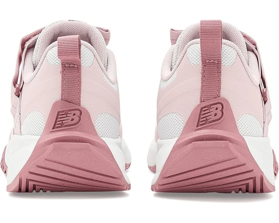 Детская обувь New Balance Fuelcell Play v1 на липучке с защитой носка и FuelCell пеной