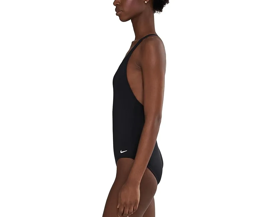 Цельный купальник Nike Effortless Essential с круглым вырезом и съемными бретелями