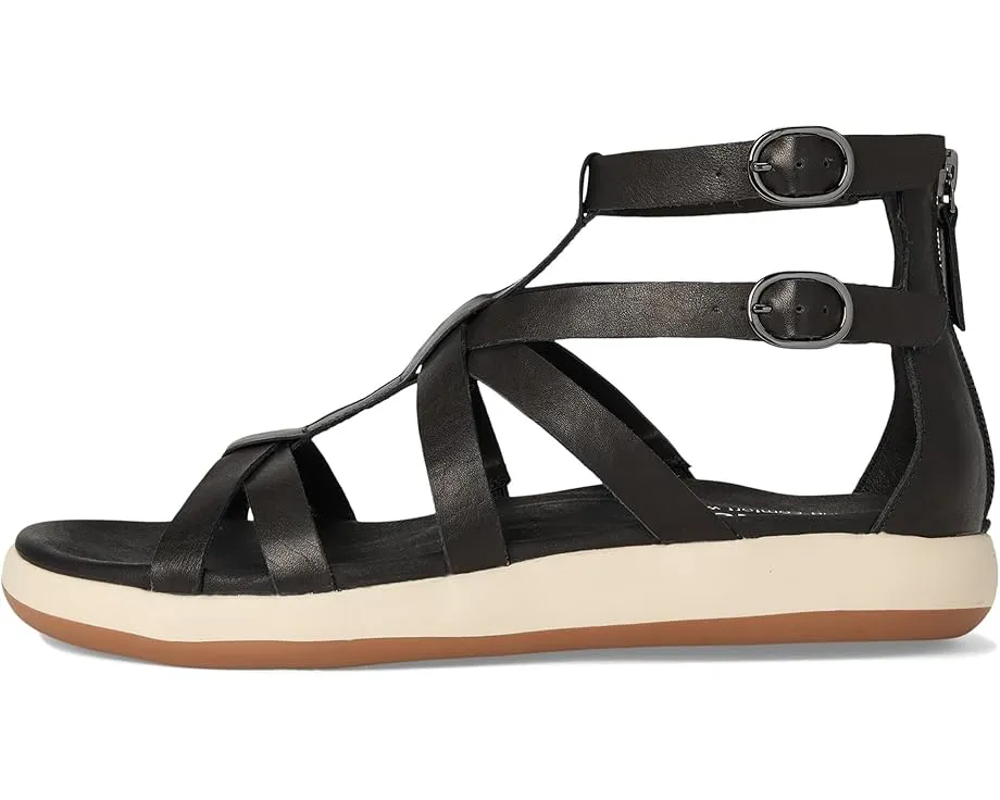 Сандалии SoftWalk Jamaica в стиле гладиатора с несколькими пряжками