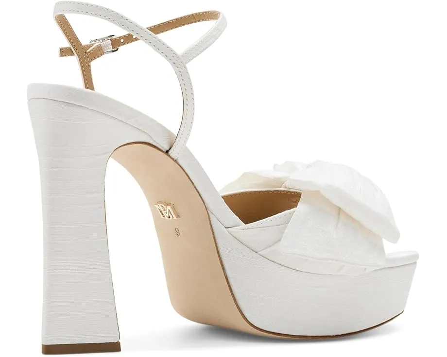 Badgley Mischka Oliva — эффектные туфли с квадратным носком, бантом и платформой