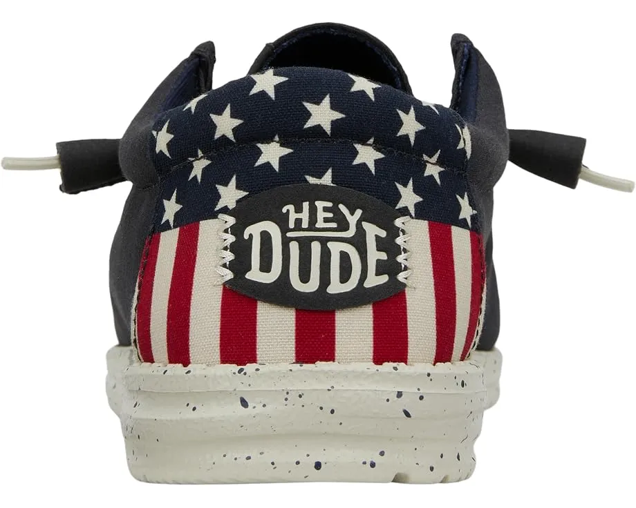Кеды повседневные Wally Americana Slip On от Hey Dude с принтом