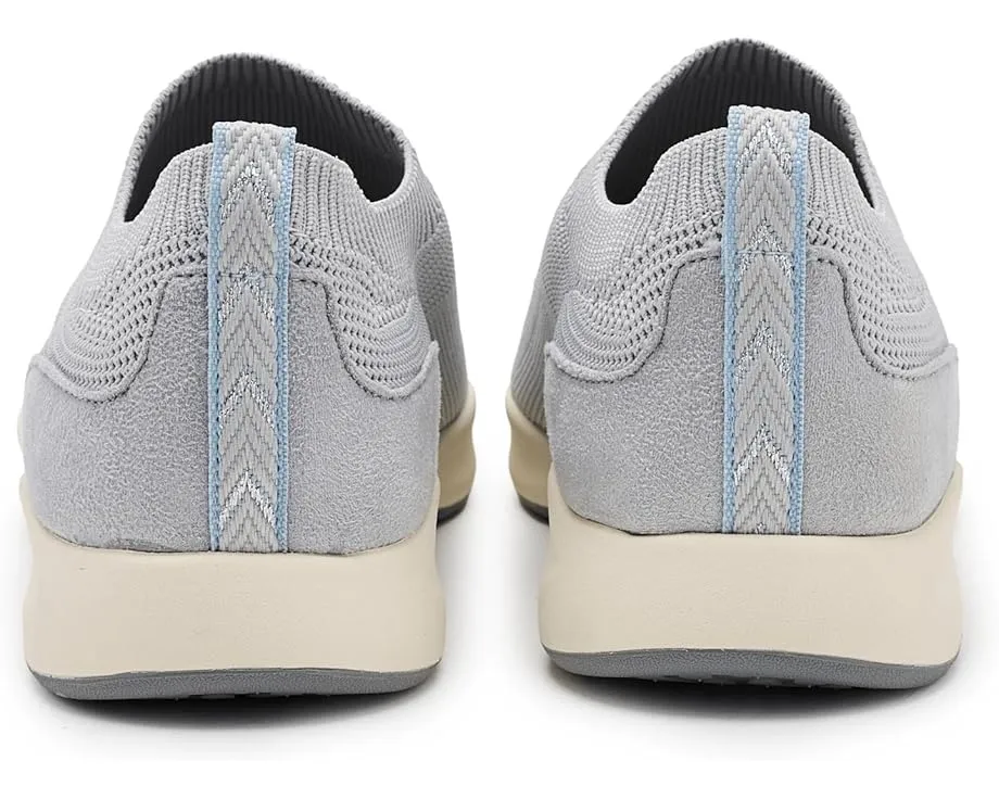 Спортивные слипоны Upbeat с технологией Air Step и вязкой