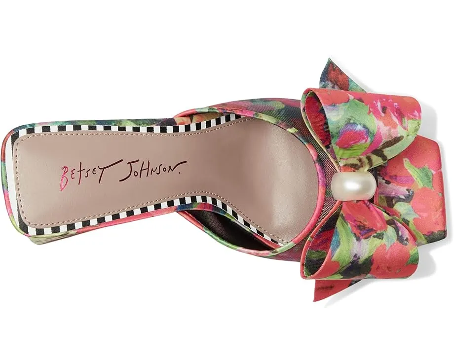 Босоножки Jordn с открытым квадратным носком и бантом от Blue by Betsey Johnson