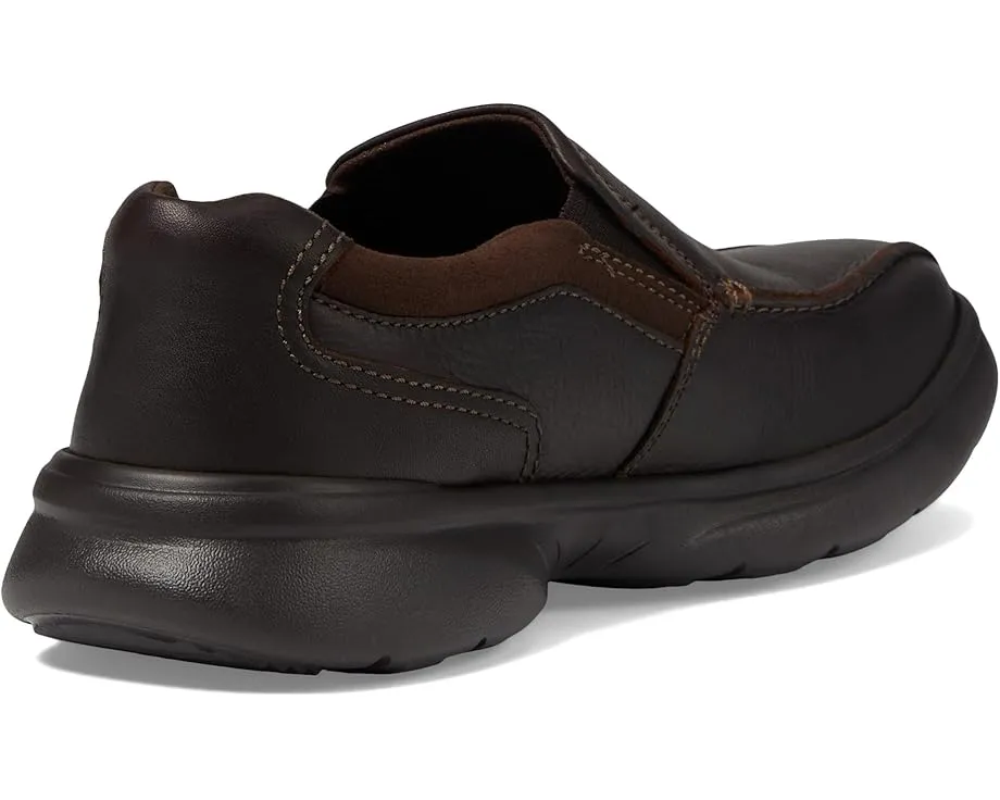 Слипоны Bradley Step от Clarks с технологией Contoured Comfort