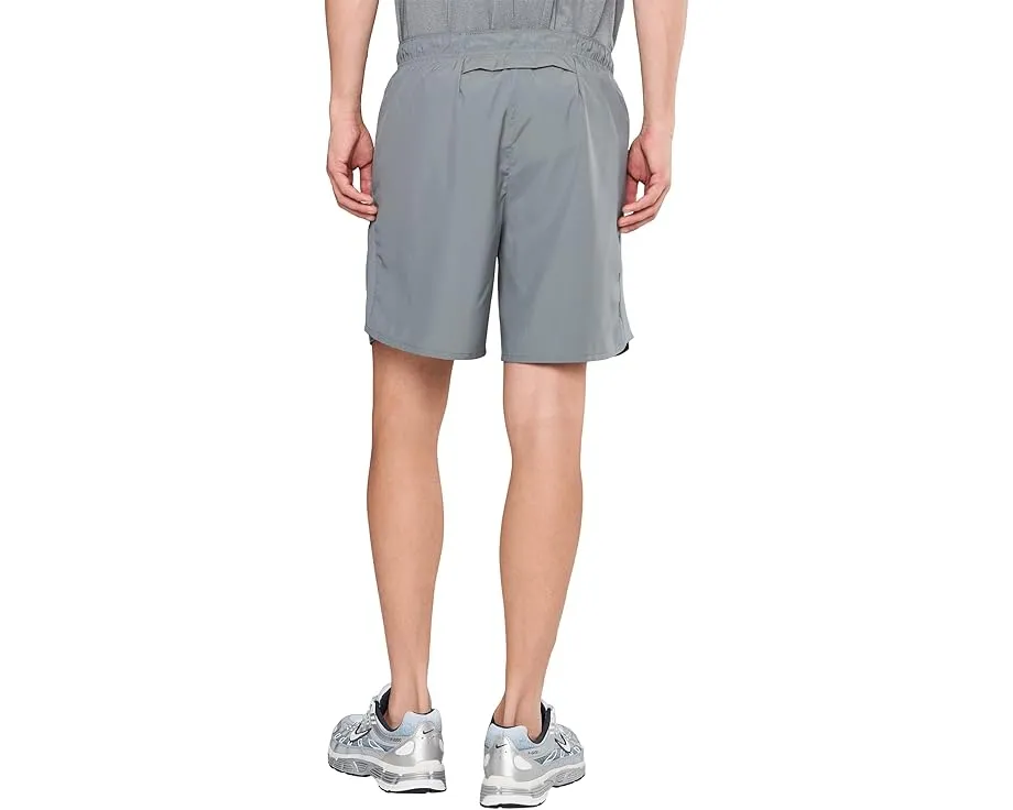 Шорты Nike Dri FIT Challenger 7 дюймов (17.78 см) с внутренними шортами