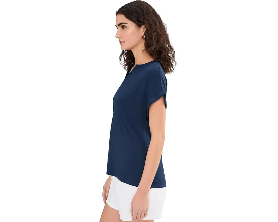 Футболка Tommy Bahama с разрезным V-вырезом из тенселя и переработанного полиэстера