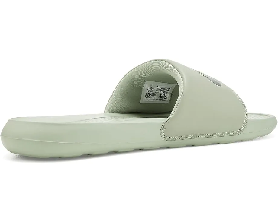 Сланцы Nike Victori One с мягкой пеной и контурным узором